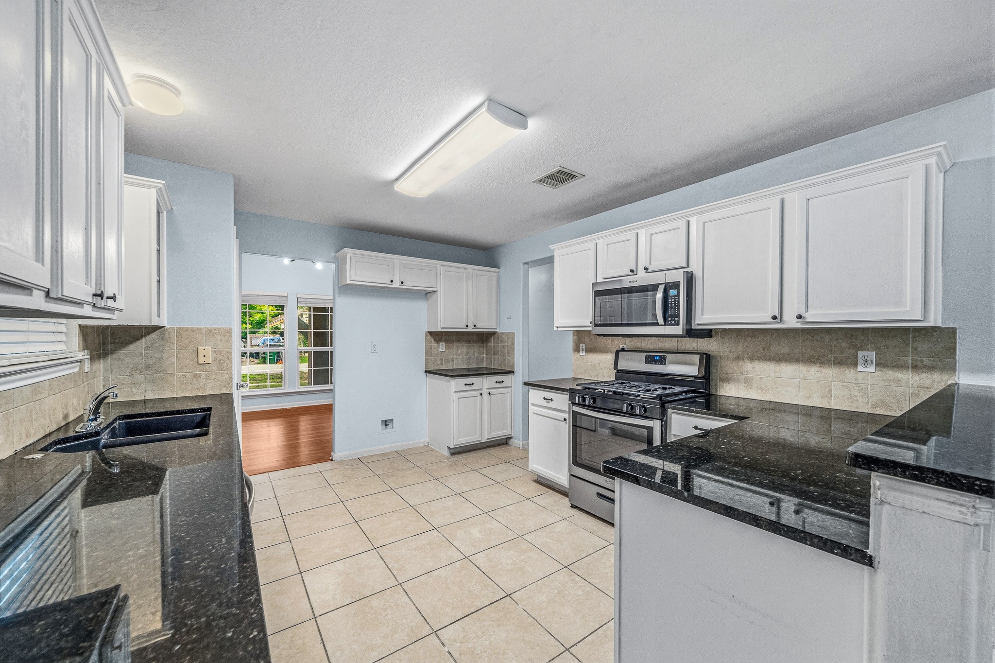 3521 Lydia Street Houston, TX 77021 - Photo 8 of 23