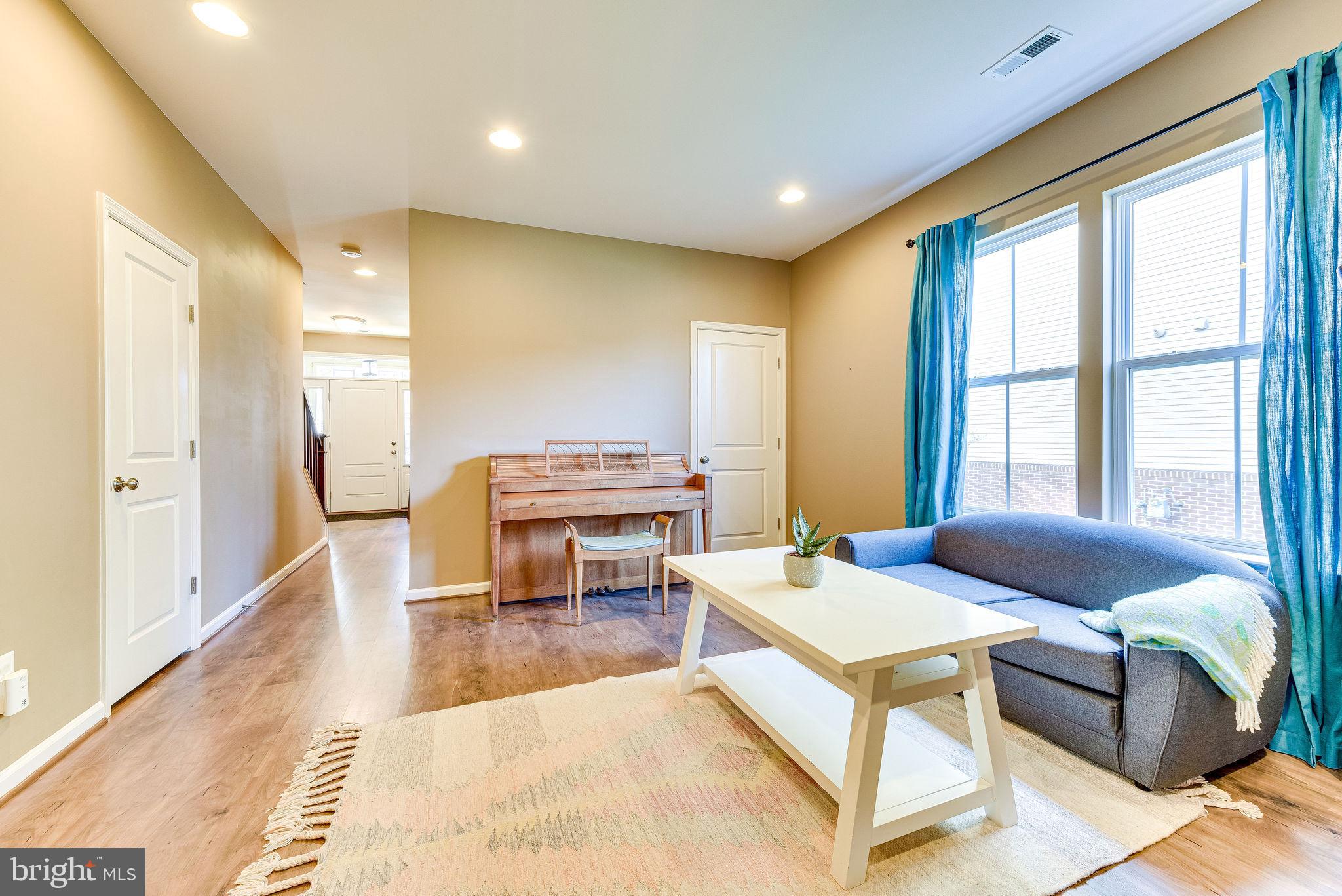 20405 Codman Drive Ashburn, VA 20147 - Photo 13 of 70