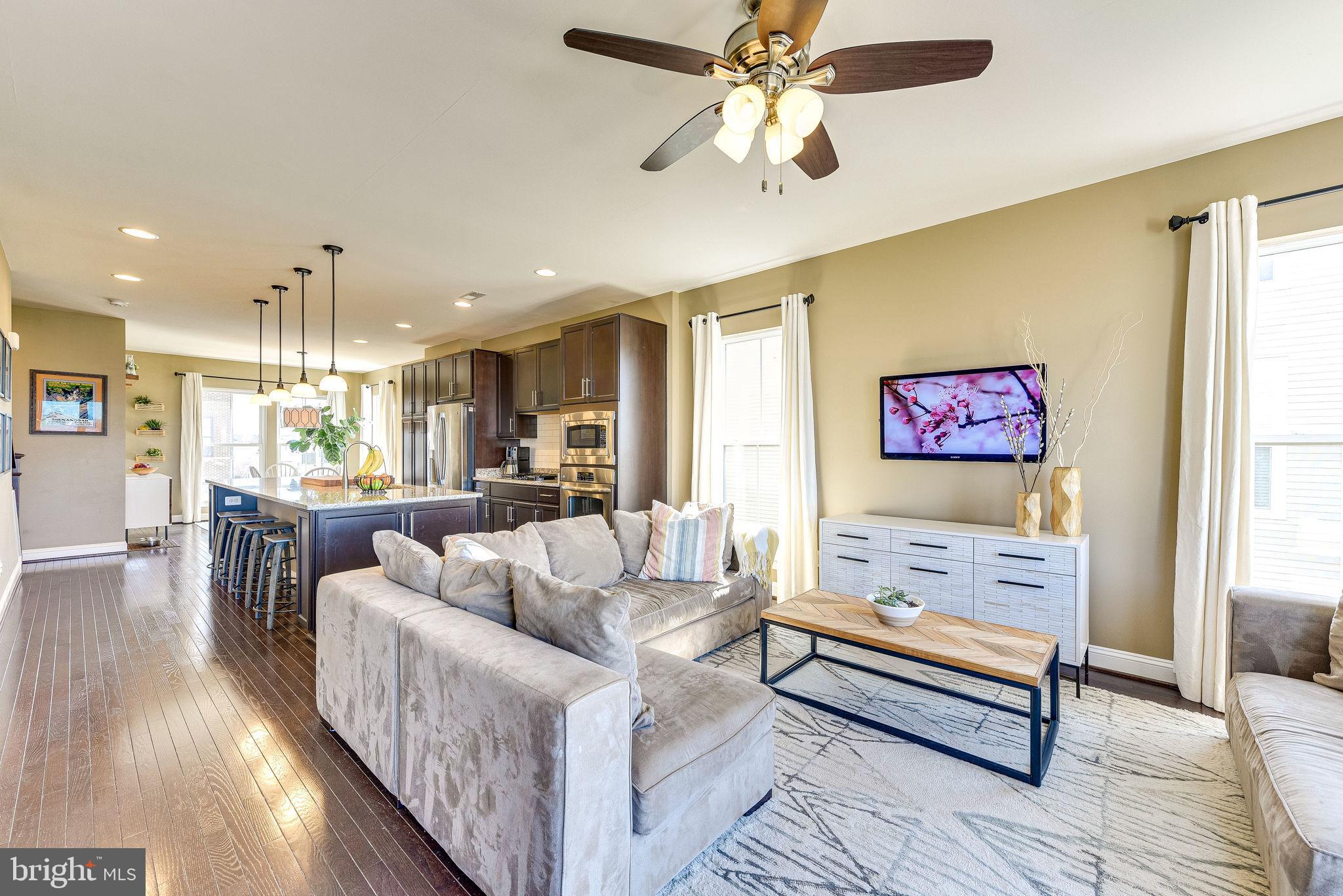 20405 Codman Drive Ashburn, VA 20147 - Photo 16 of 70