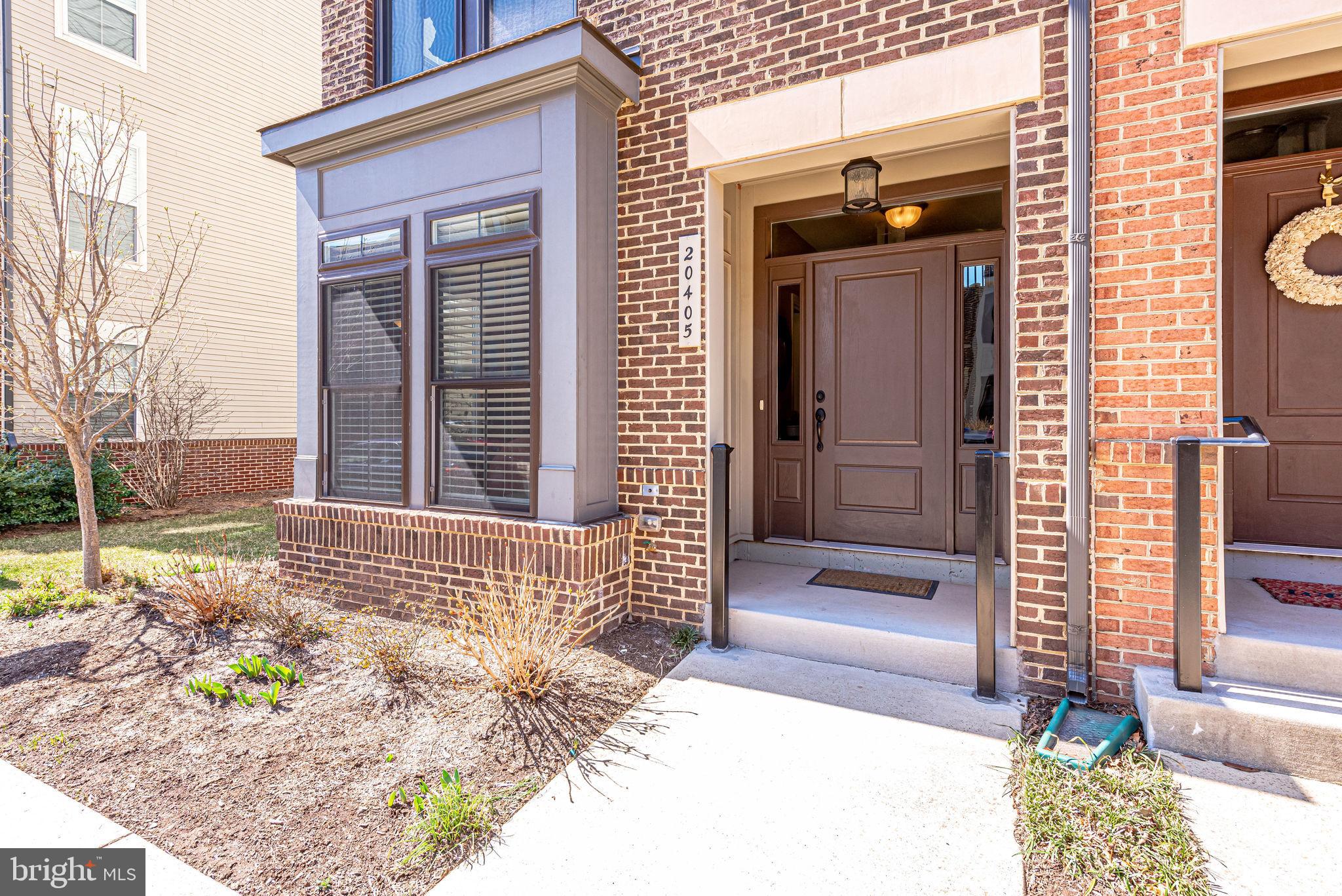 20405 Codman Drive Ashburn, VA 20147 - Photo 3 of 70