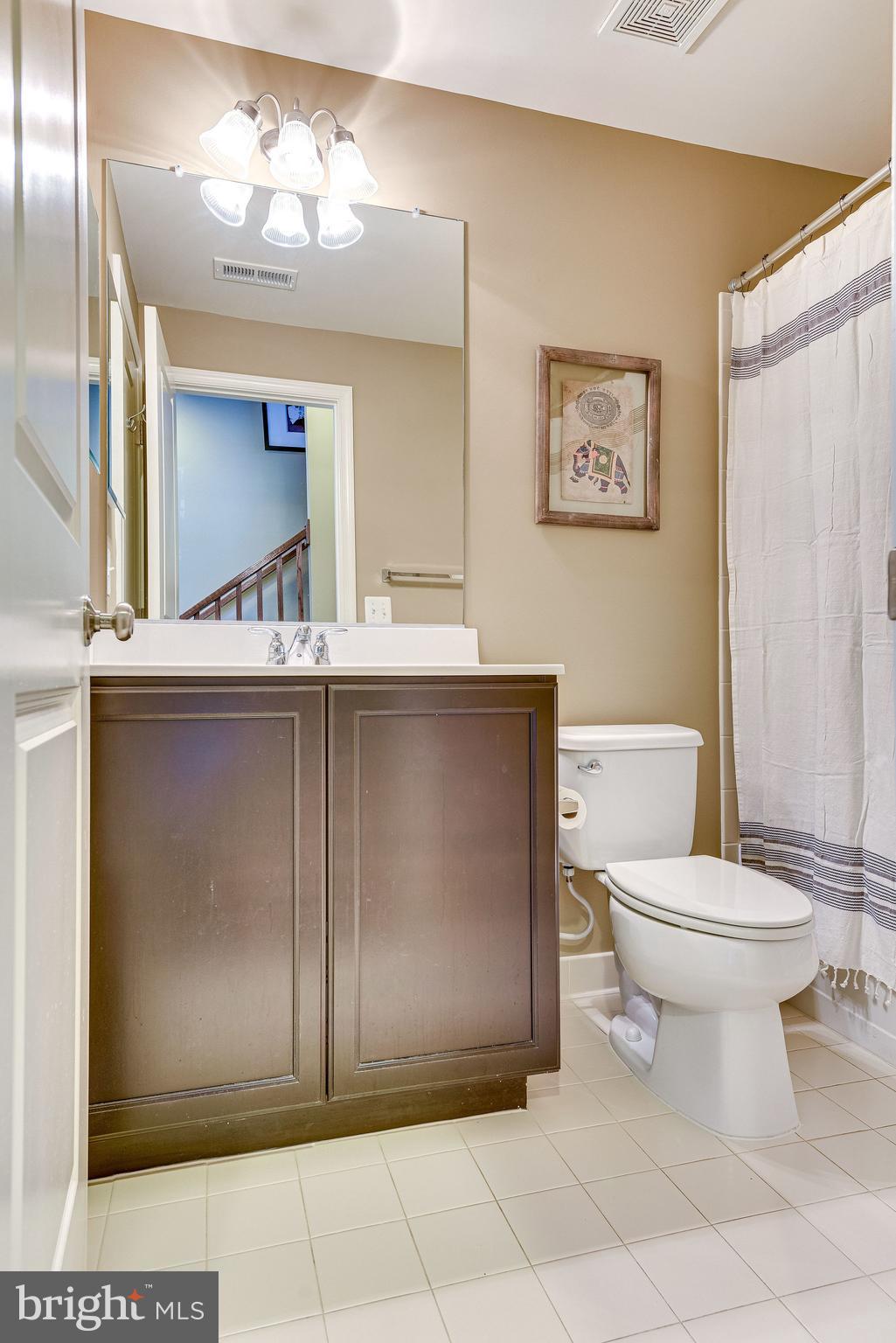 20405 Codman Drive Ashburn, VA 20147 - Photo 10 of 70