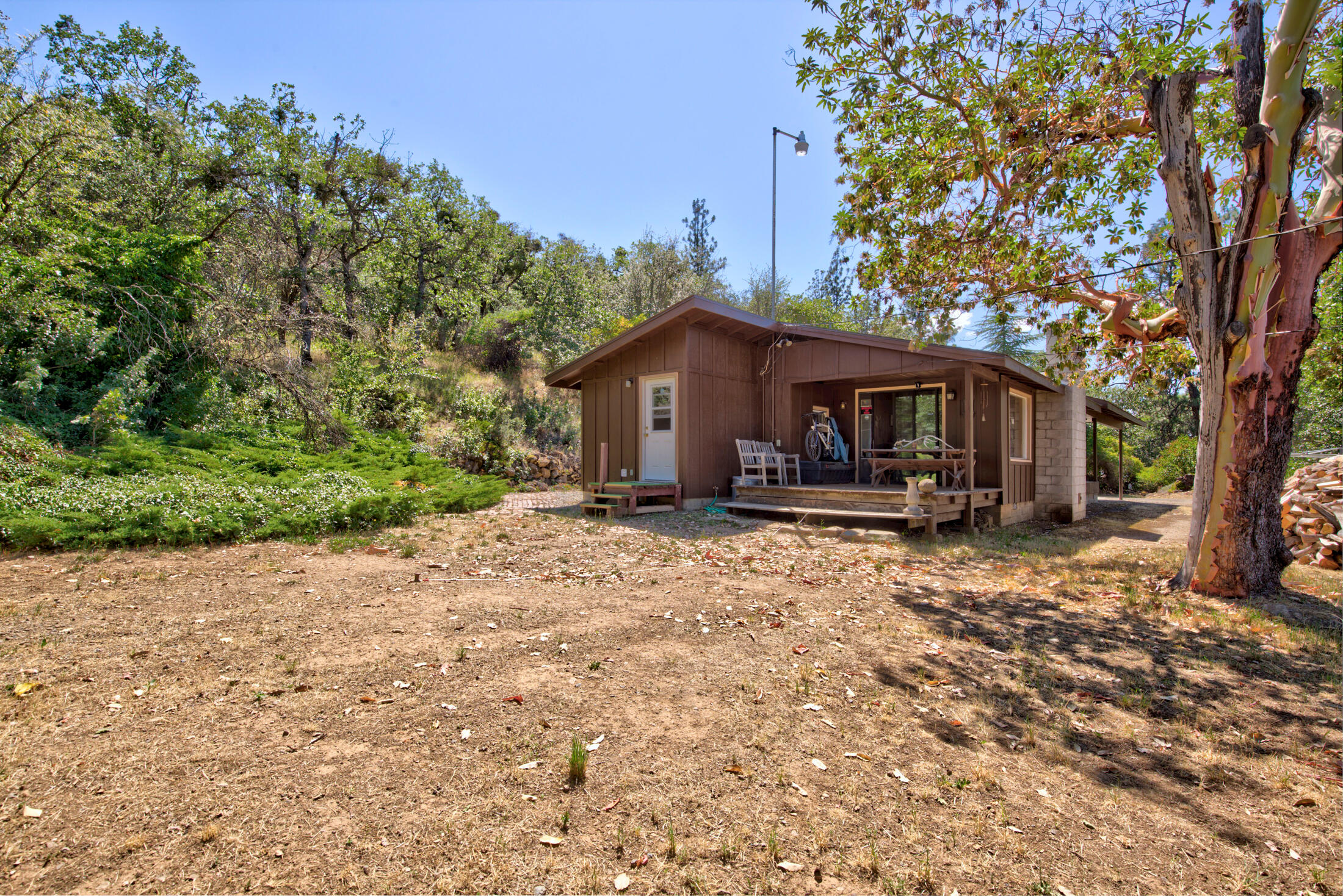 2315 Pioneer Road Talent, OR 97540 - Photo 6 of 18 125A8045_6_7_8_9 copy