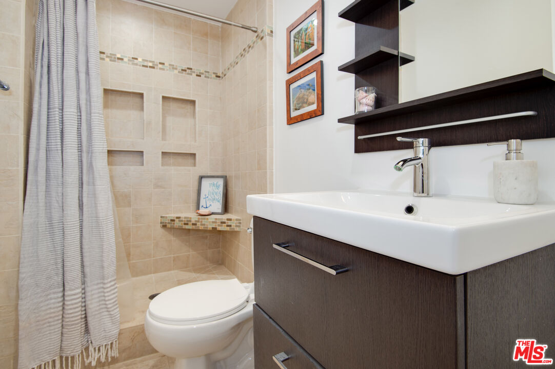 6476 Cavalleri Road Malibu, CA 90265 - Photo 15 of 20