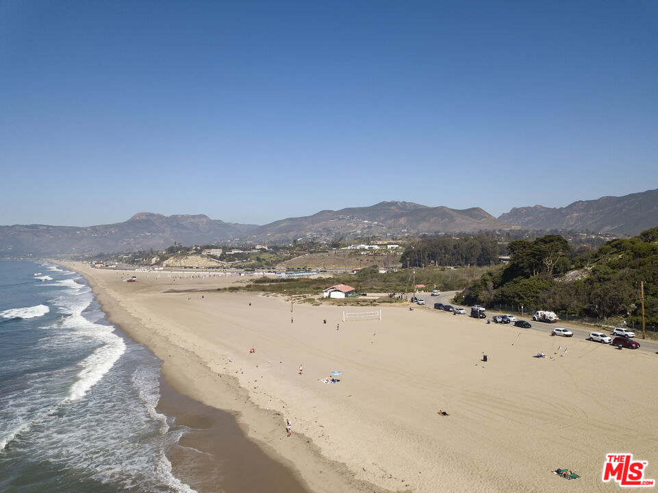 6476 Cavalleri Road Malibu, CA 90265 - Photo 18 of 20