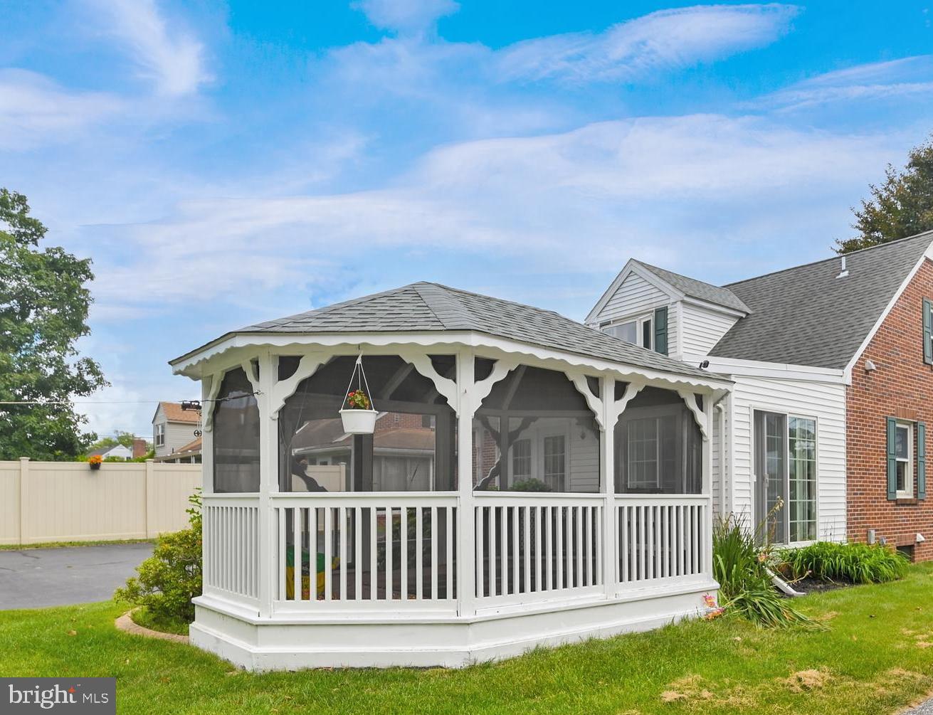 28 Clearview Road Hanover, PA 17331 - Photo 36 of 39 Gallery Image 36