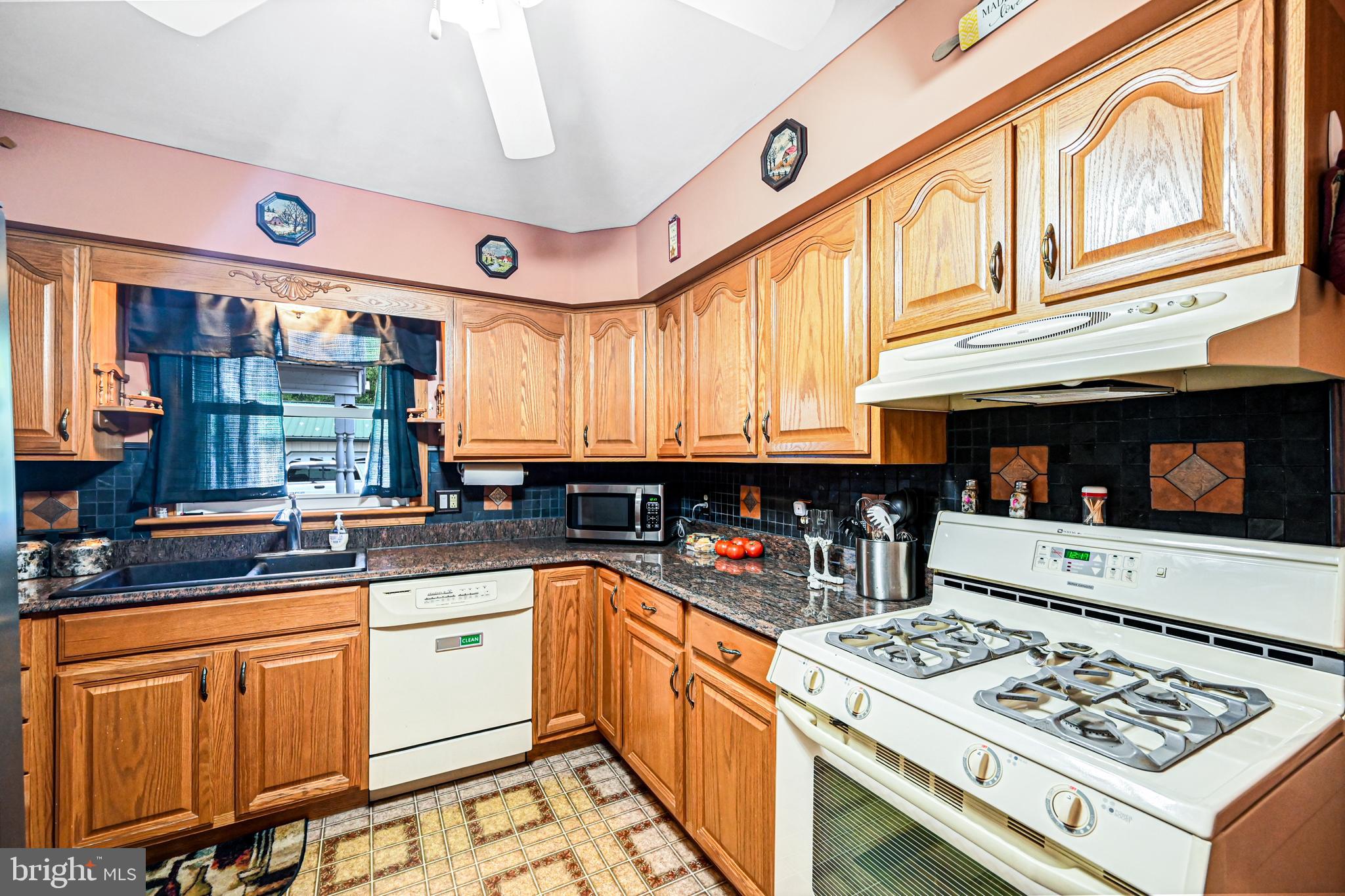 28 Clearview Road Hanover, PA 17331 - Photo 9 of 39 Gallery Image 9