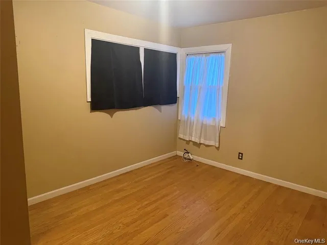 $3,400 | 16 Eileen Avenue, Plainview, NY 11803