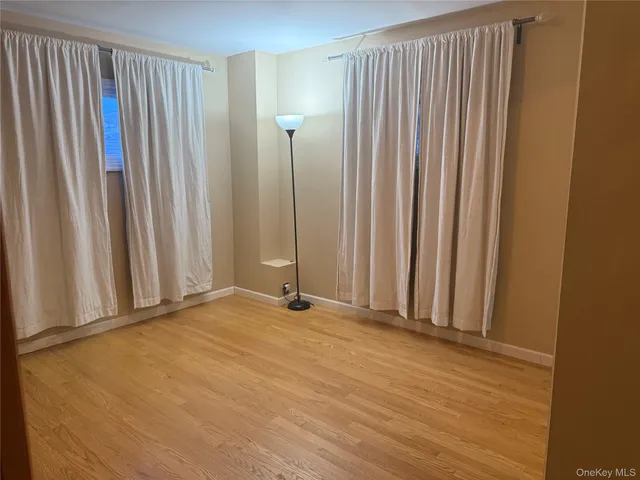 $3,400 | 16 Eileen Avenue, Plainview, NY 11803