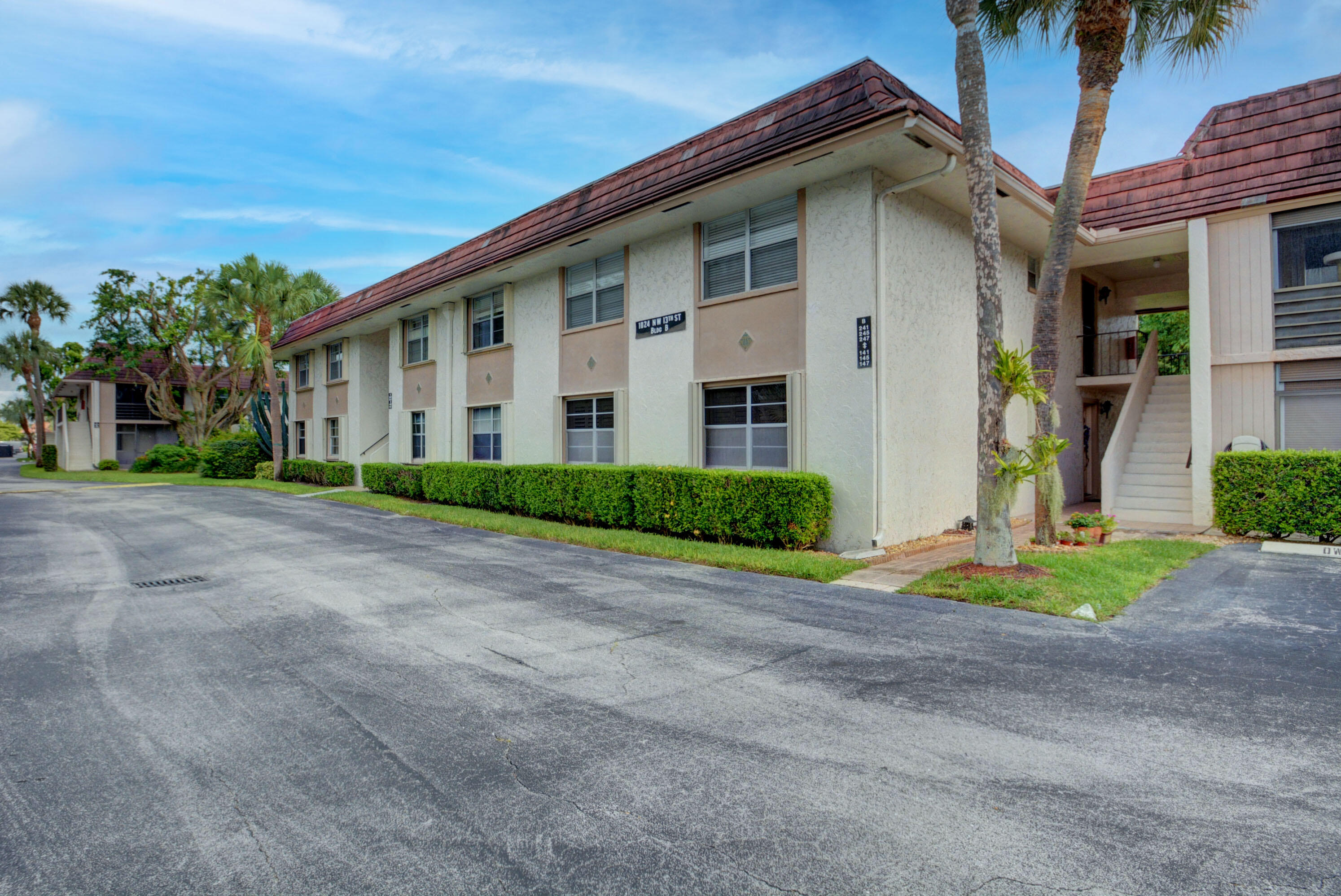 1024 Northwest 13th Street, Unit 251B Boca Raton, FL 33486 - Photo 2 of 34 03_apartment (3)