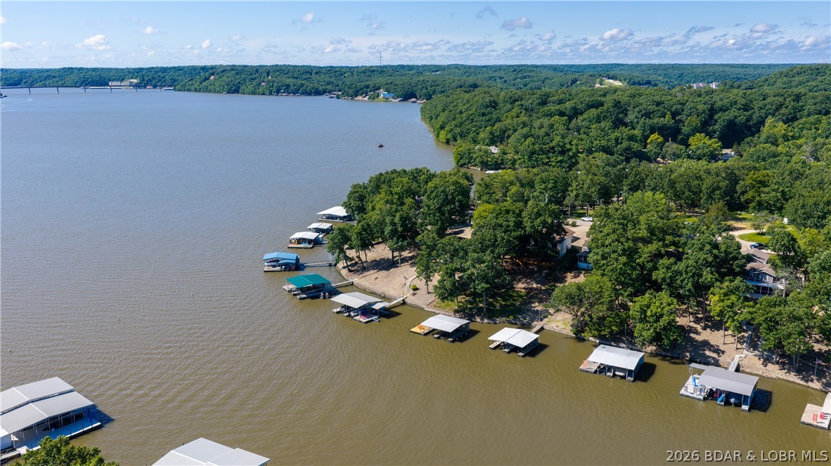 701 Graham Point Camdenton, MO 65020 - Photo 33 of 37