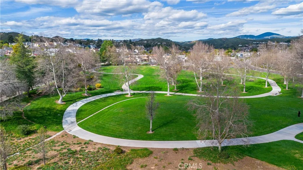 28423 Seco Canyon Road, Unit 169 Saugus, CA 91390 - Photo 5 of 11