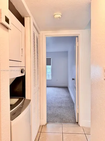 $1,800 | 5000 Northwest 79th Avenue, Unit 201, Doral, FL 33166