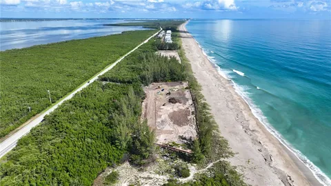 $1,500,000 | Lot 7 South Ocean Drive, Hutchinson Island, FL 34949