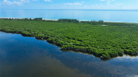 $1,500,000 | Lot 7 South Ocean Drive, Hutchinson Island, FL 34949