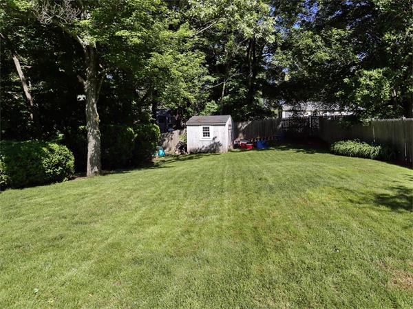 23 Black Pond Road Mansfield, MA 02048 - Photo 26 of 27 Gallery Image 26