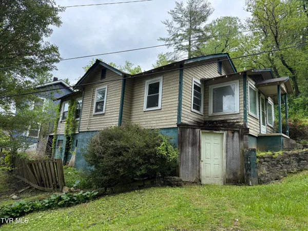 $19,000 | 705 Blondell Avenue, Appalachia, VA 24216