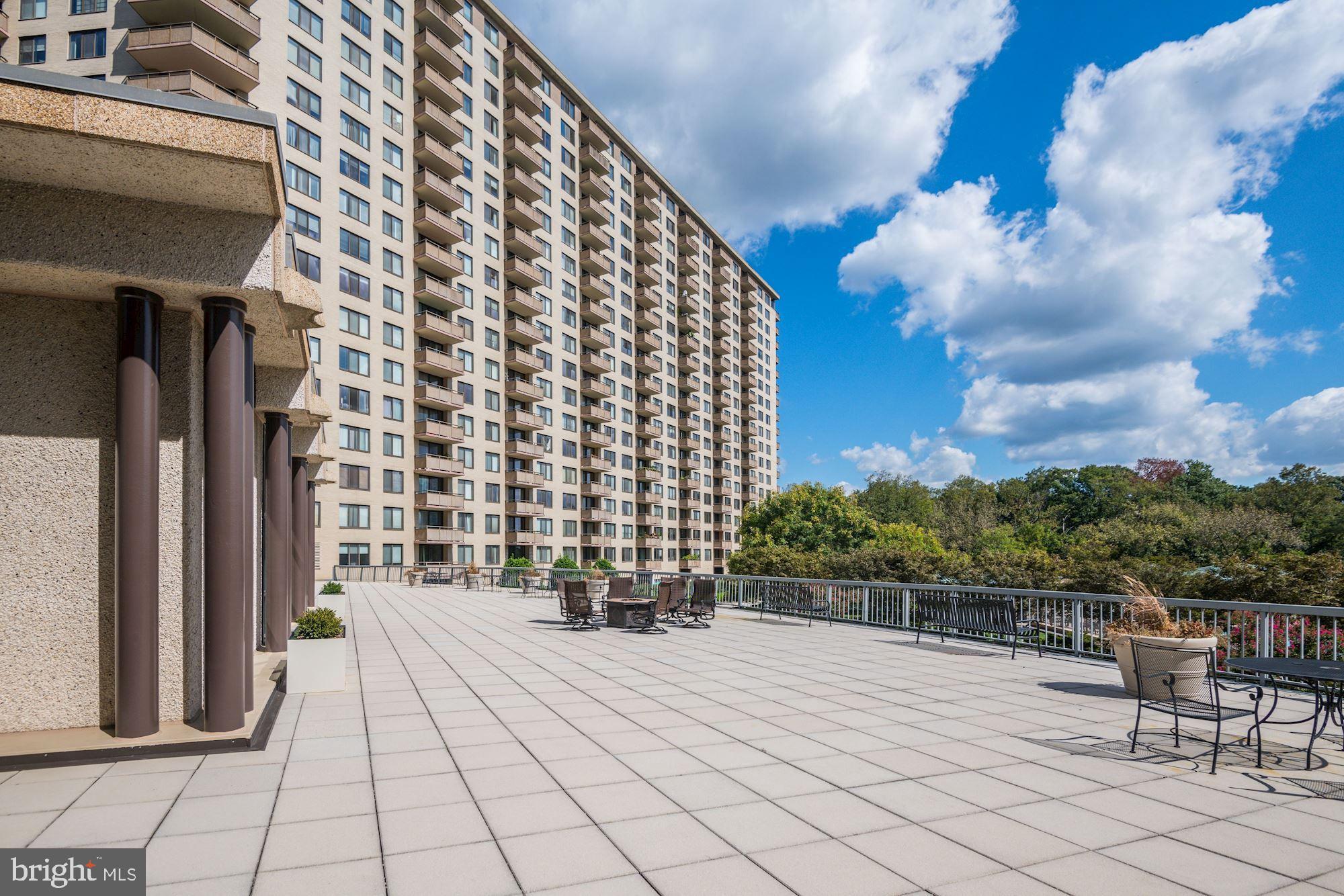 5225 Pooks Hill Road, Unit 422N Bethesda, MD 20814 - Photo 18 of 67 Large Patio overlooking Pool