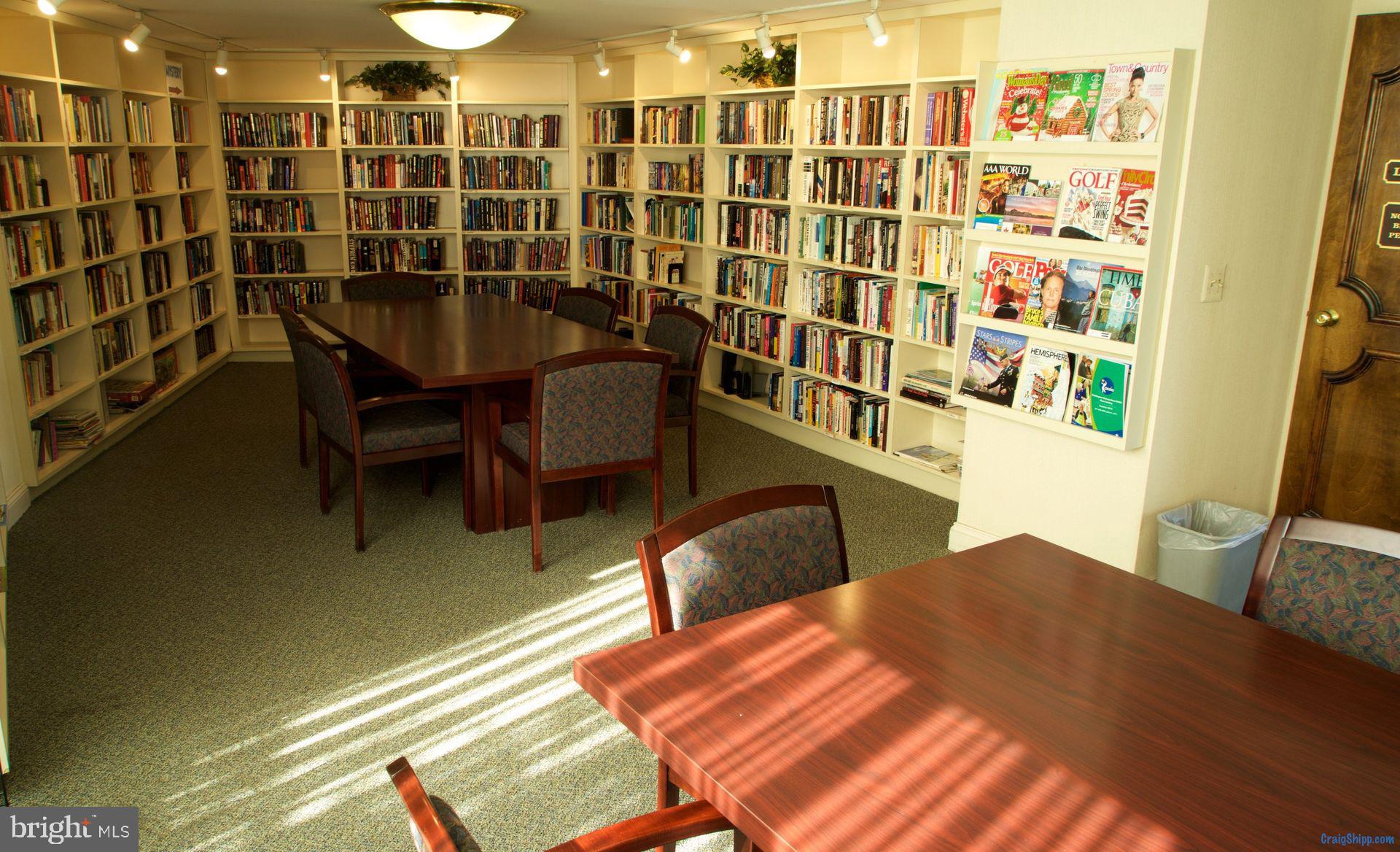 5225 Pooks Hill Road, Unit 422N Bethesda, MD 20814 - Photo 43 of 67 Library/Meeting Room