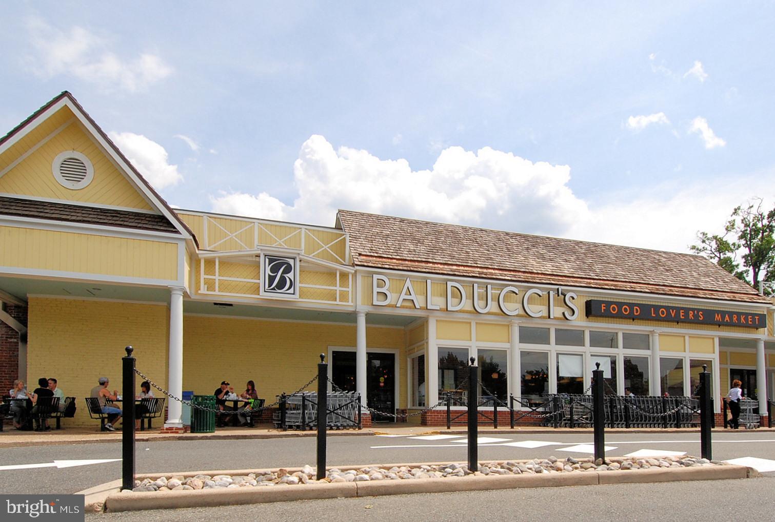 5225 Pooks Hill Road, Unit 422N Bethesda, MD 20814 - Photo 46 of 67 Wildwood Shopping Center