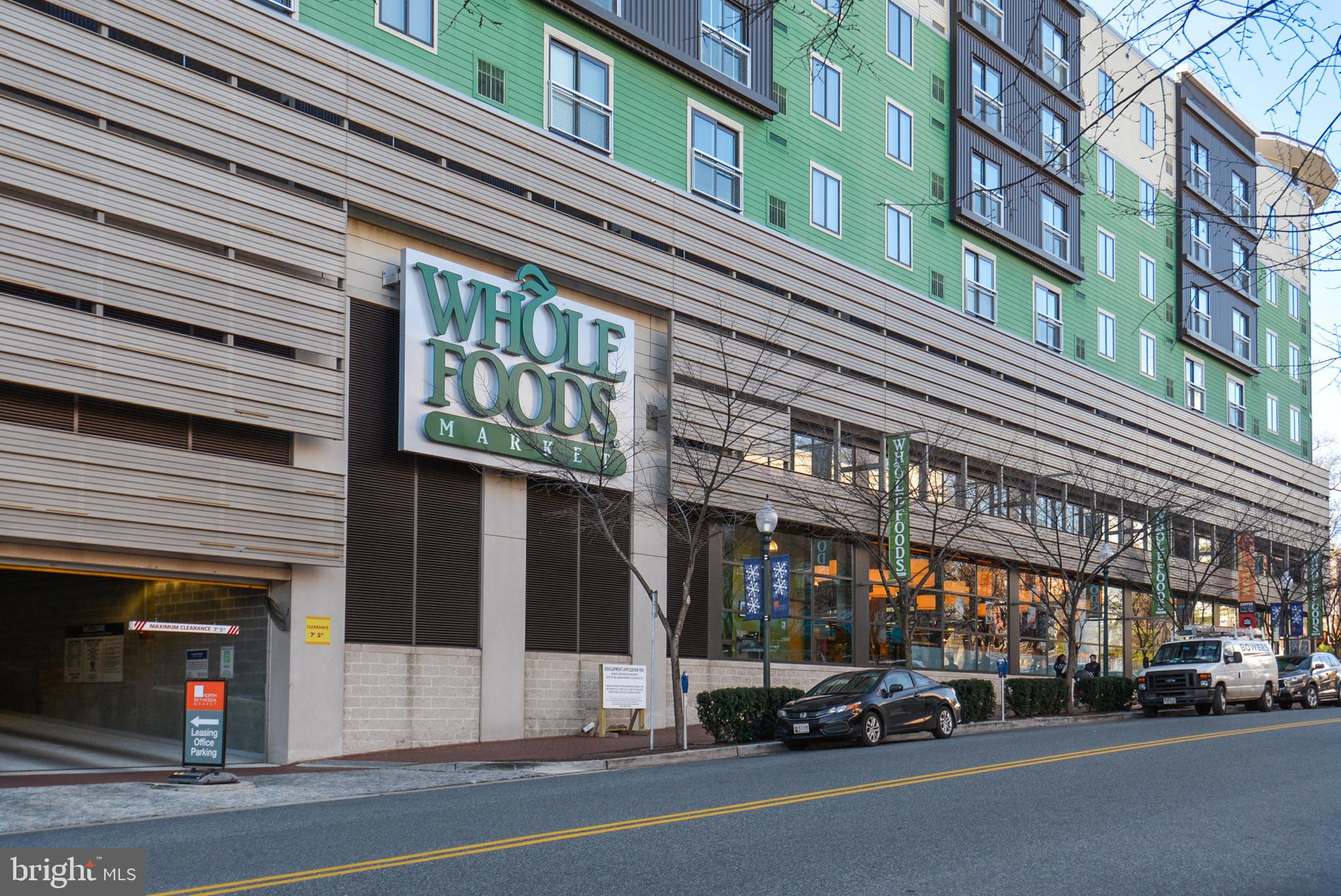 5225 Pooks Hill Road, Unit 422N Bethesda, MD 20814 - Photo 47 of 67 Whole Foods