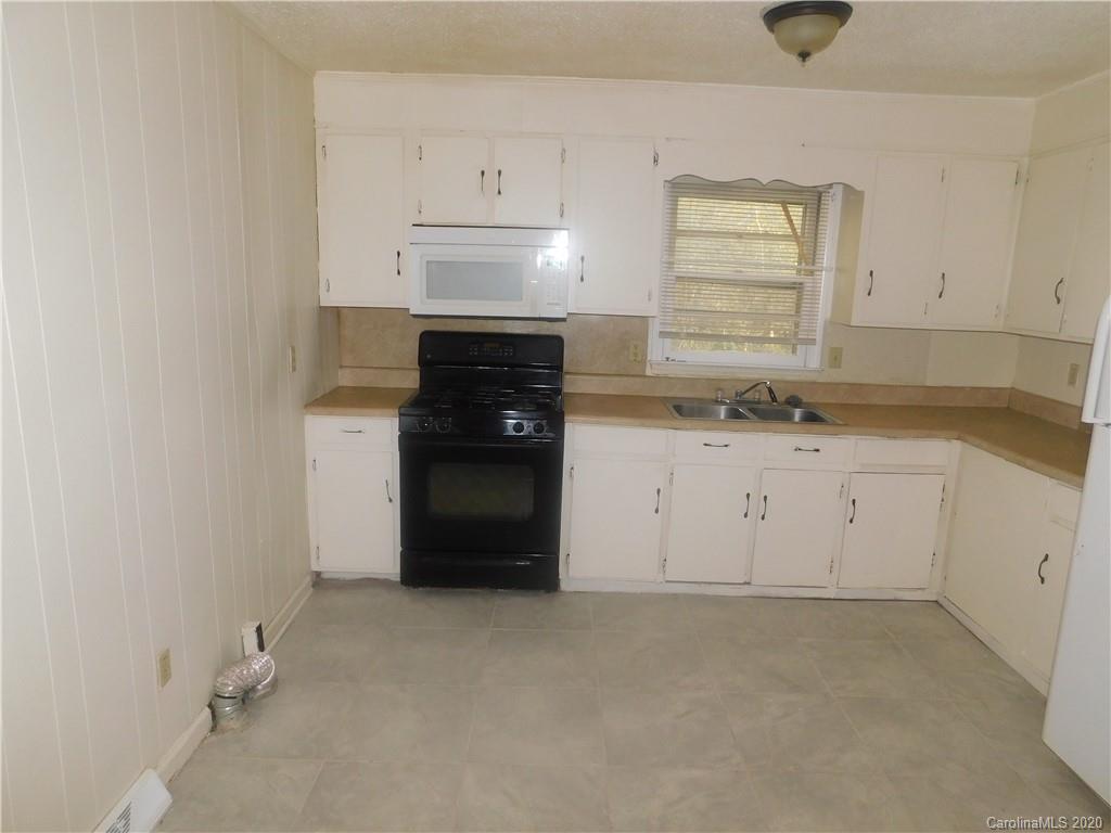 442 Newcastle Road Gastonia, NC 28052 - Photo 8 of 24