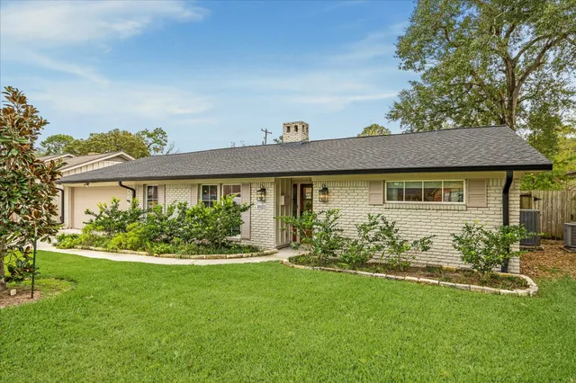 $514,000 | 10023 Briarwild Lane, Houston, TX 77080