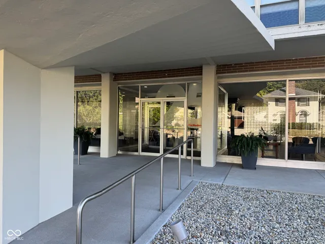 $209,900 | 25 East 40th Street, Unit 5J, Indianapolis, IN 46205