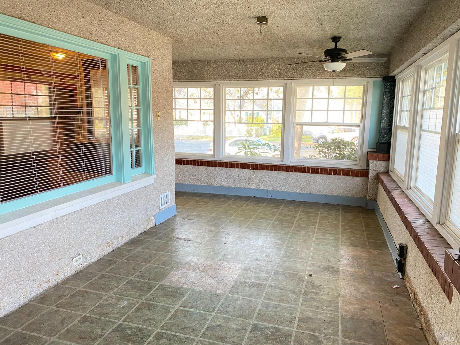 745 Jackson Street Fairfield, CA 94533 - Photo 24 of 72