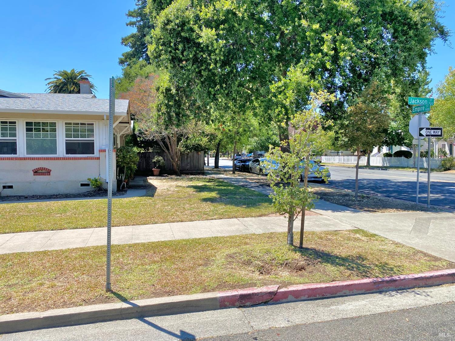 745 Jackson Street Fairfield, CA 94533 - Photo 9 of 72