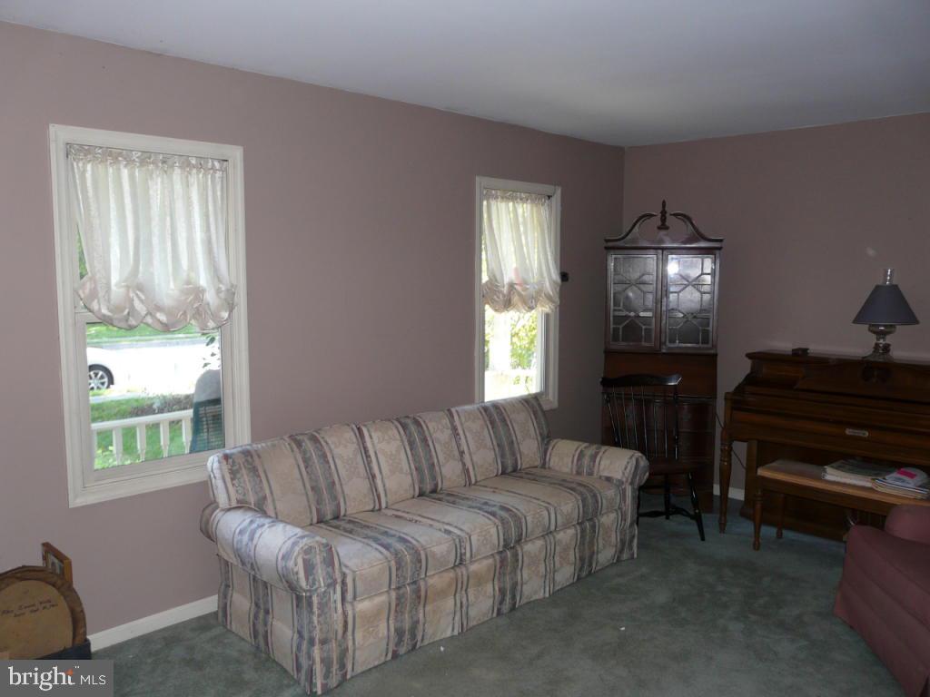 1817 Wilderness Road Lancaster, PA 17603 - Photo 11 of 29 Gallery Image 11