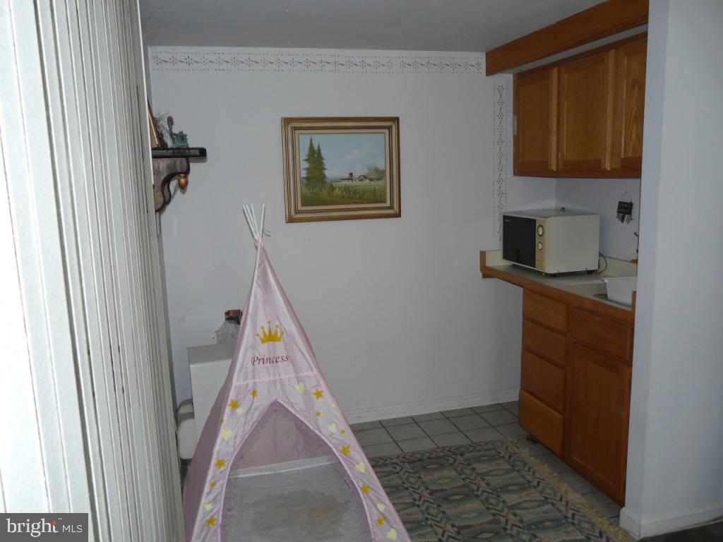 1817 Wilderness Road Lancaster, PA 17603 - Photo 27 of 29 Gallery Image 27