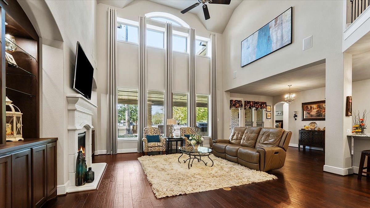 13402 Wedgewood Thicket Way Cypress, TX 77429 - Photo 11 of 49