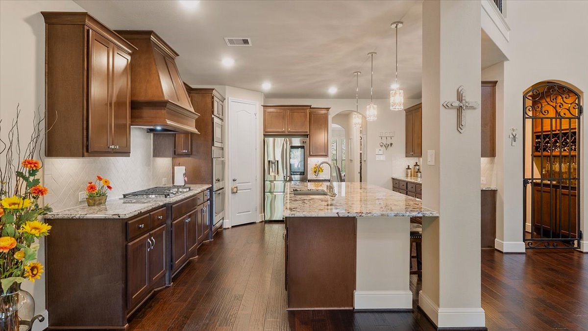 13402 Wedgewood Thicket Way Cypress, TX 77429 - Photo 16 of 49