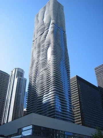 $630,000 | 225 North Columbus Drive, Unit 7203, Chicago, IL 60601