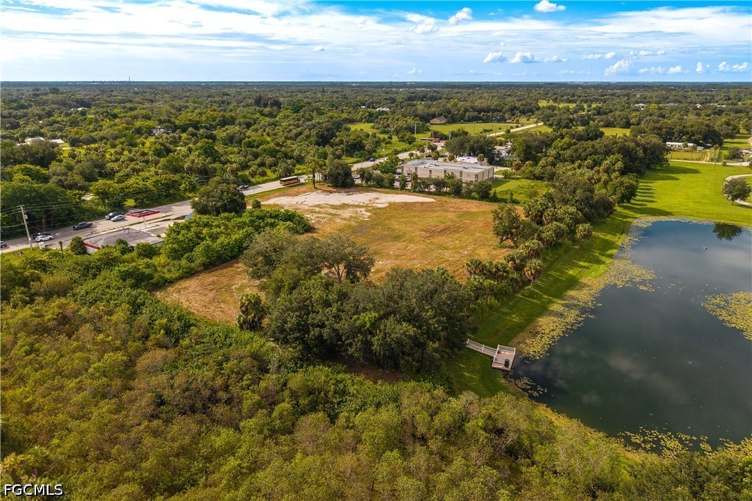 4901 Buckingham Road Fort Myers, FL 33905 - Photo 13 of 31 Gallery Image 13