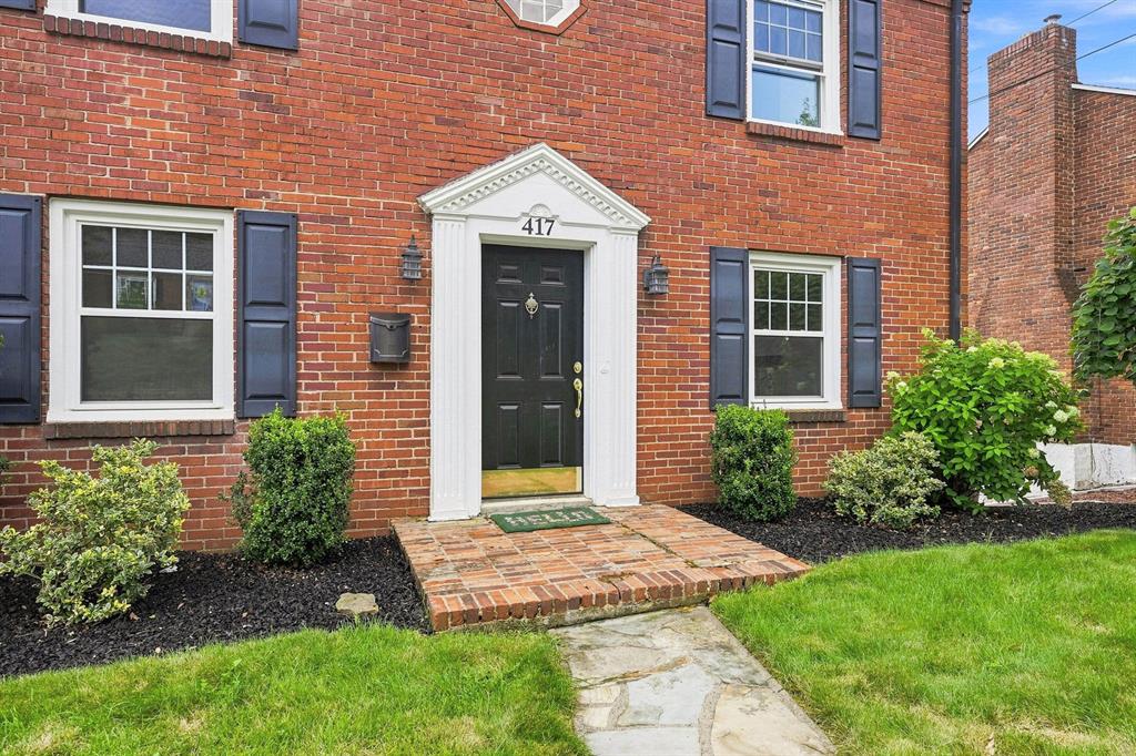 417 Bower Hill Road Pittsburgh, PA 15228 - Photo 2 of 38 Gallery Image 2