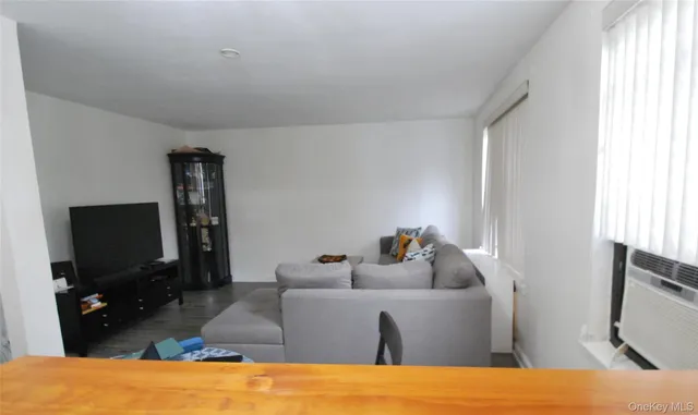 $179,000 | 106 Richbell Road, Unit B2, Mamaroneck, NY 10543