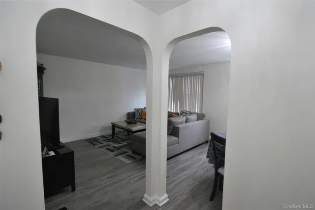 $179,000 | 106 Richbell Road, Unit B2, Mamaroneck, NY 10543