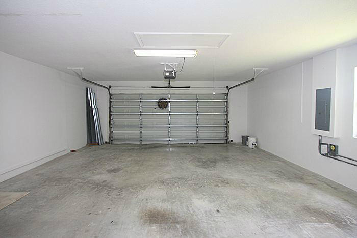 17523 82nd Road North Loxahatchee, FL 33470 - Photo 28 of 33 garage_700