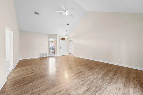 $2,600 | 1472 The Crossings, Niceville, FL 32578