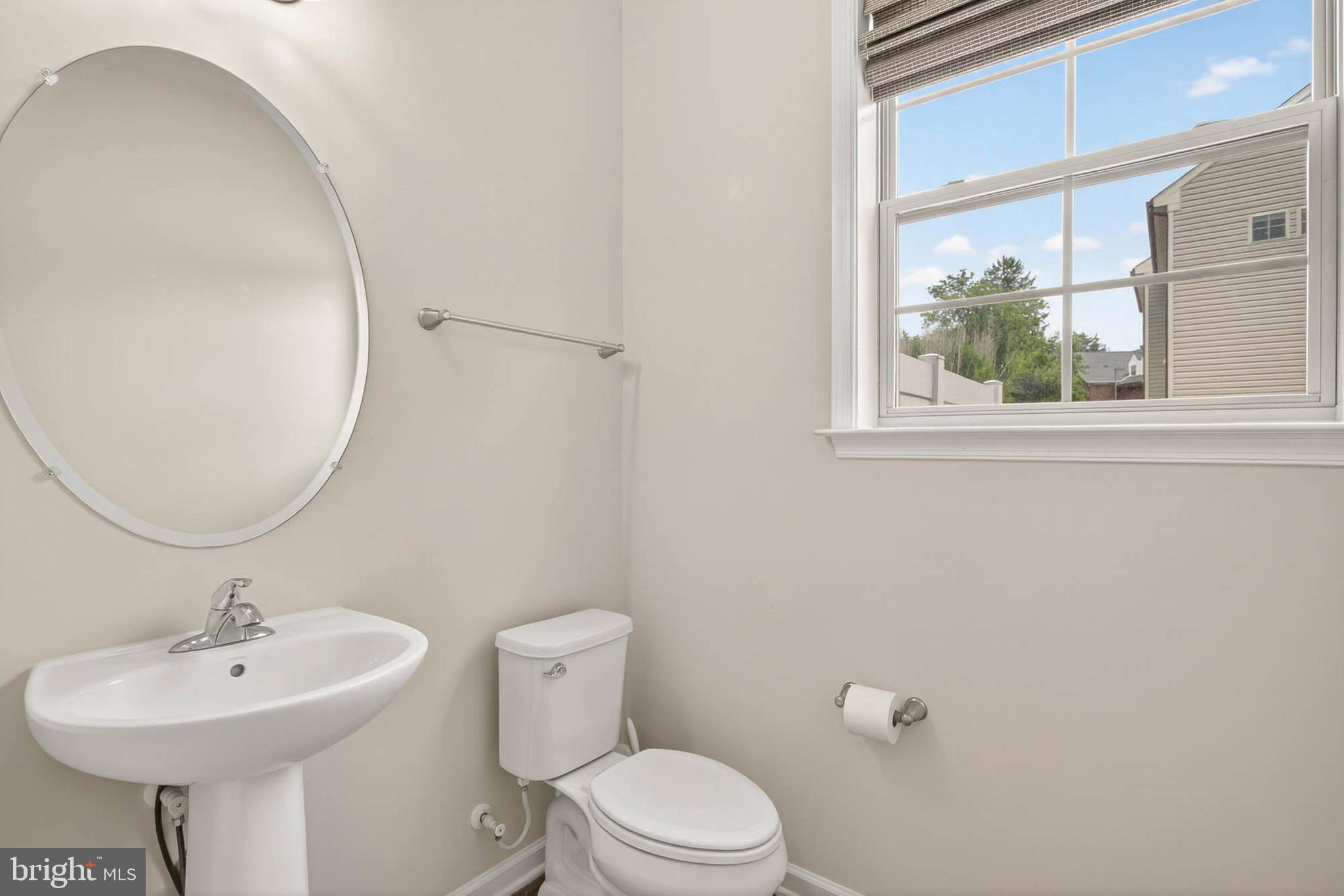 17833 Porter Road Ashton, MD 20861 - Photo 17 of 36 Gallery Image 17