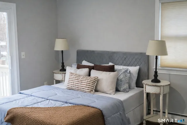 $635,000 | 10 Winterberry Circle, Westbrook, CT 06498