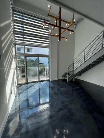 $3,300 | 7744 Collins Avenue, Unit 17, Miami Beach, FL 33141