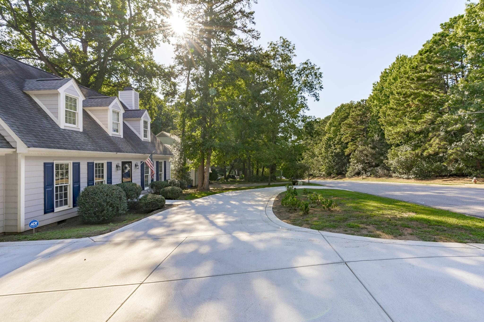 1001 Sawmill Road Raleigh, NC 27615 - Photo 4 of 48 Photo 4