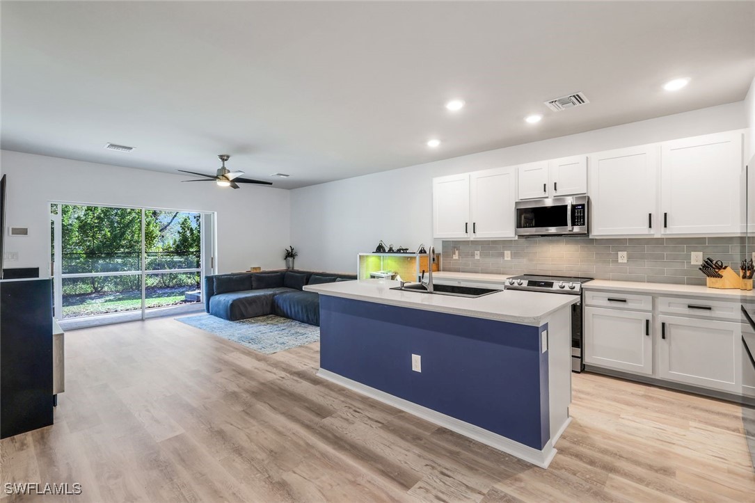 14965 Wildflower Circle Naples, FL 34119 - Photo 2 of 34