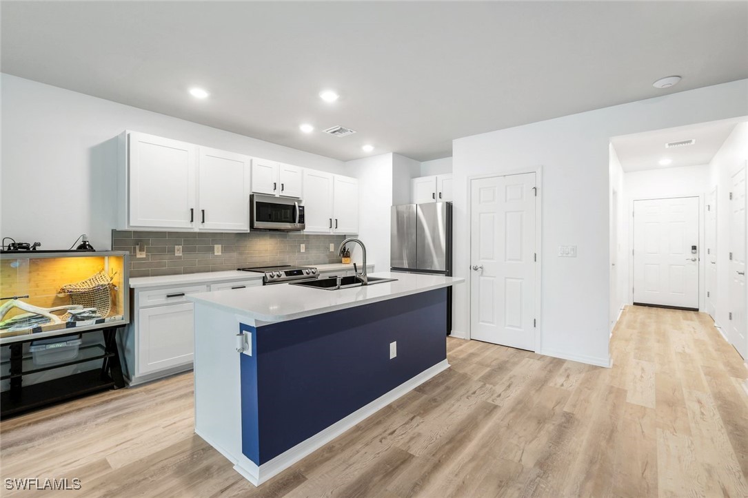 14965 Wildflower Circle Naples, FL 34119 - Photo 5 of 34