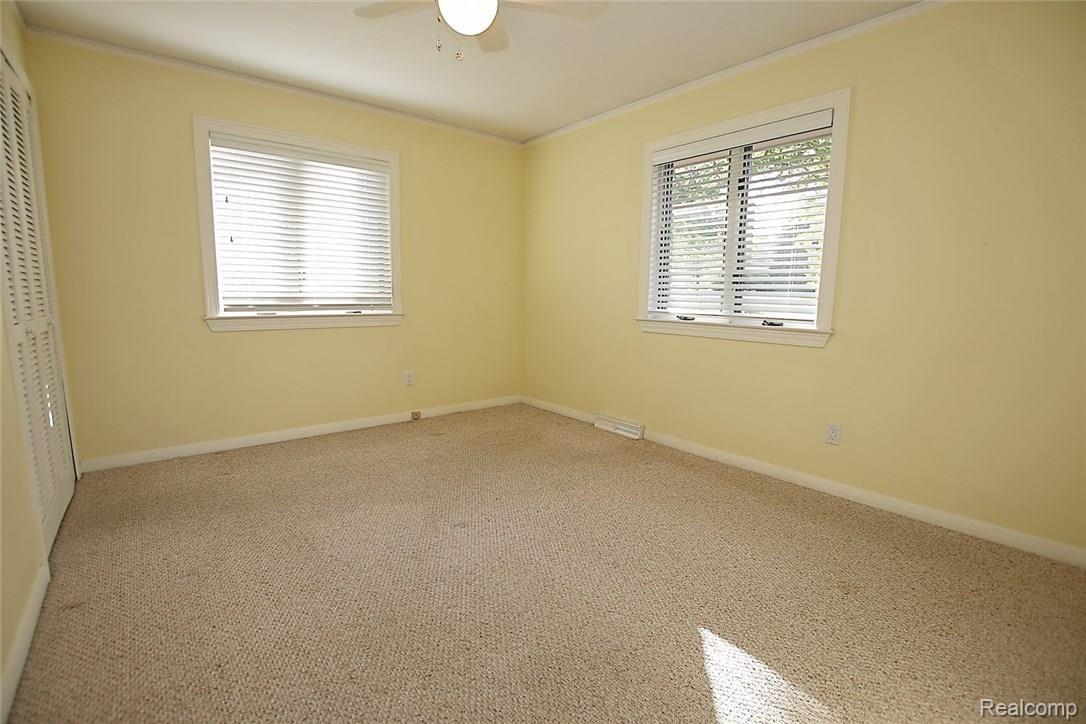 3900 Allen Road Ortonville, MI 48462 - Photo 20 of 55 20) Bedroom 2.jpg