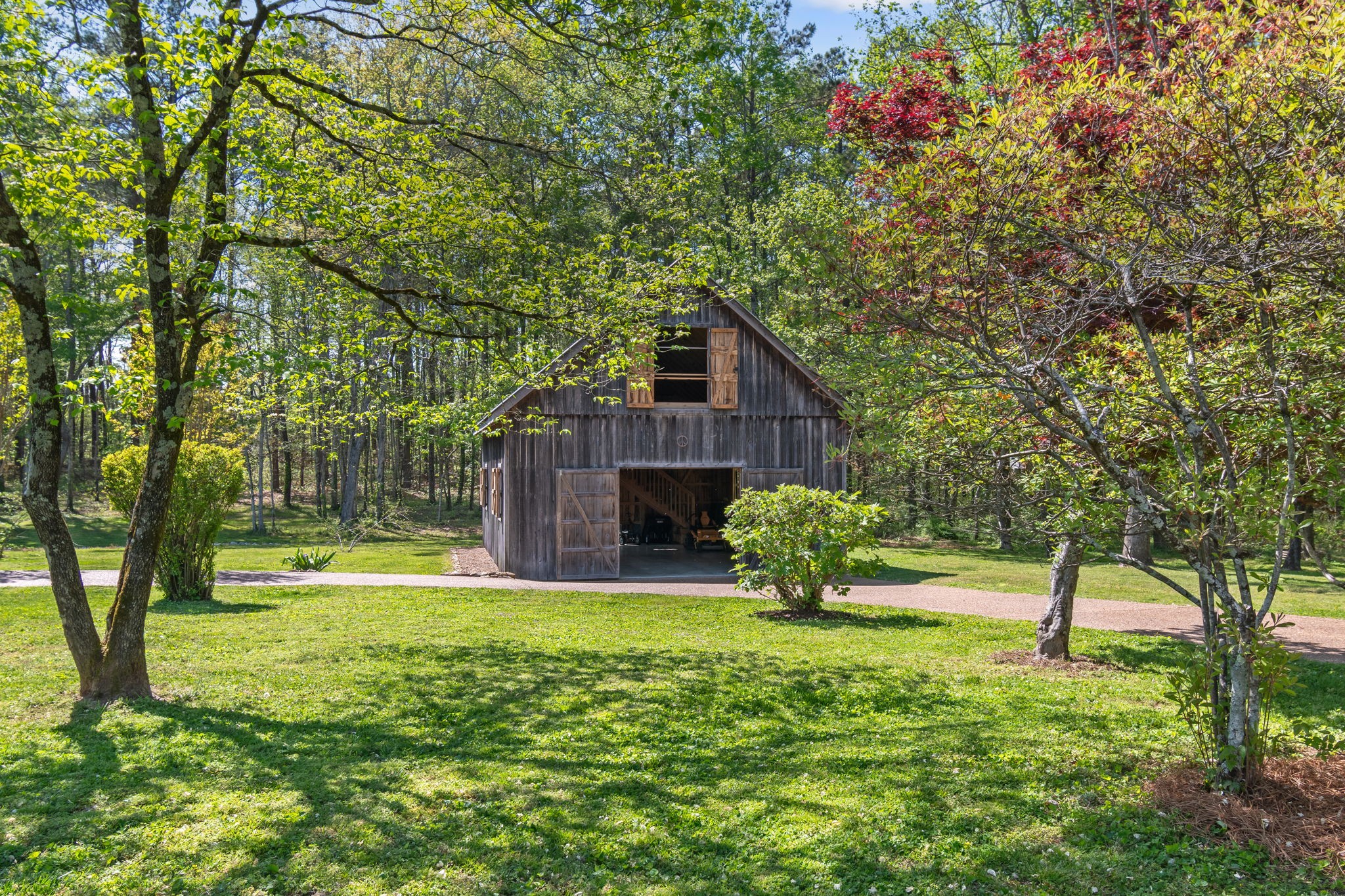5609 Bending Chestnut Road Franklin, TN 37064 - Photo 2 of 24 a view of a house with a yard