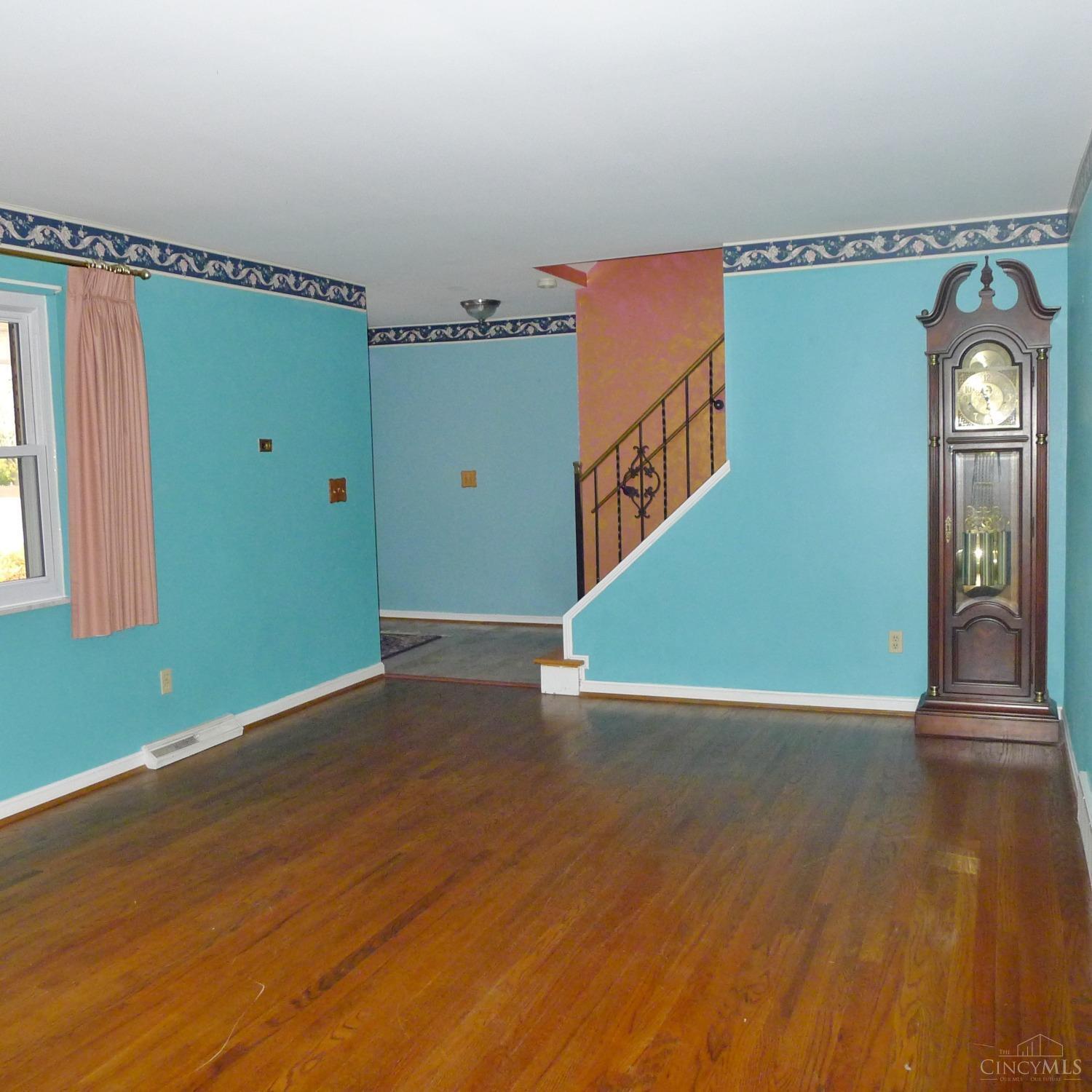 788 Ackley Road Cincinnati, OH 45255 - Photo 5 of 42 Gallery Image 5