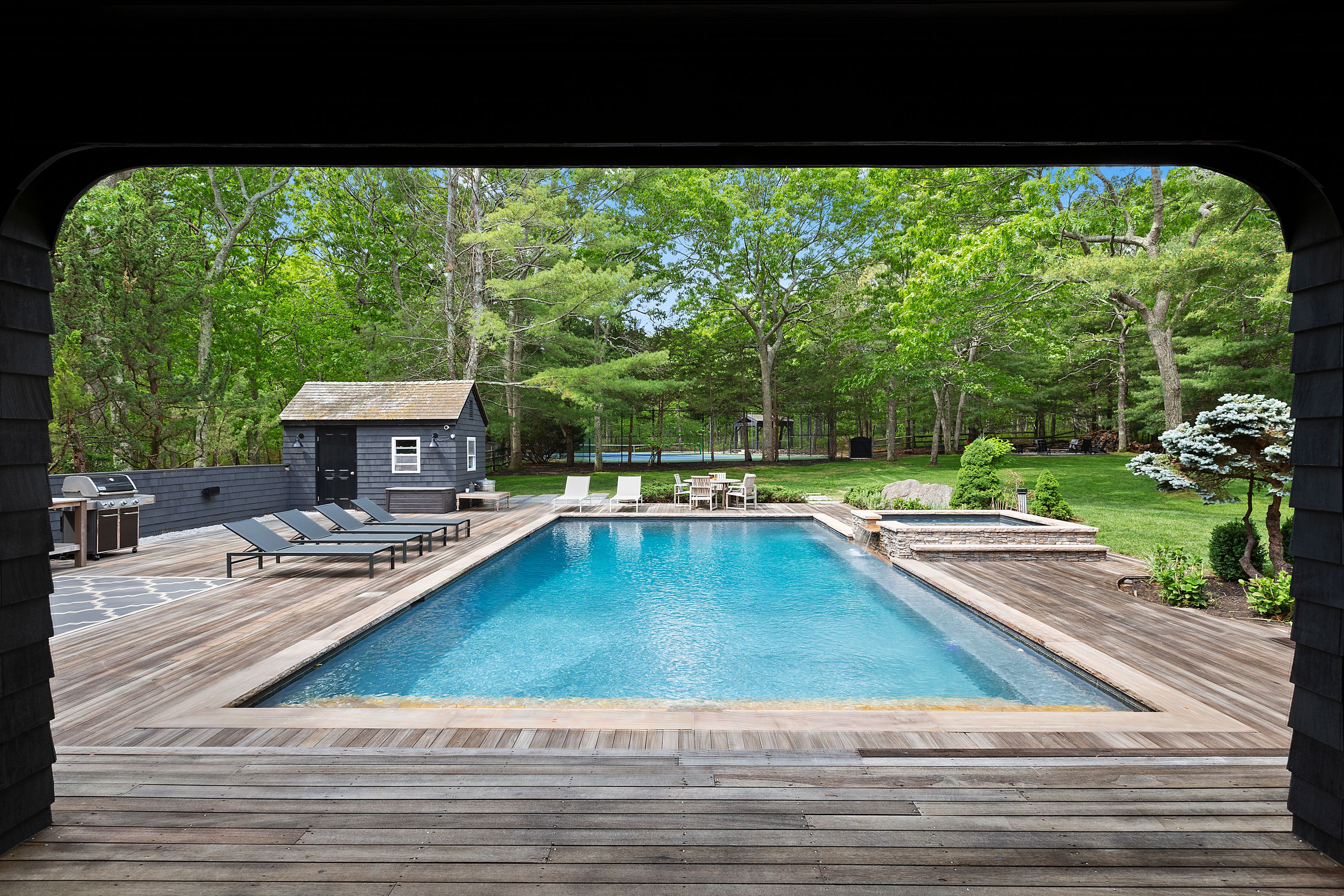110 Merchants Path Wainscott, NY 11963 - Photo 19 of 24